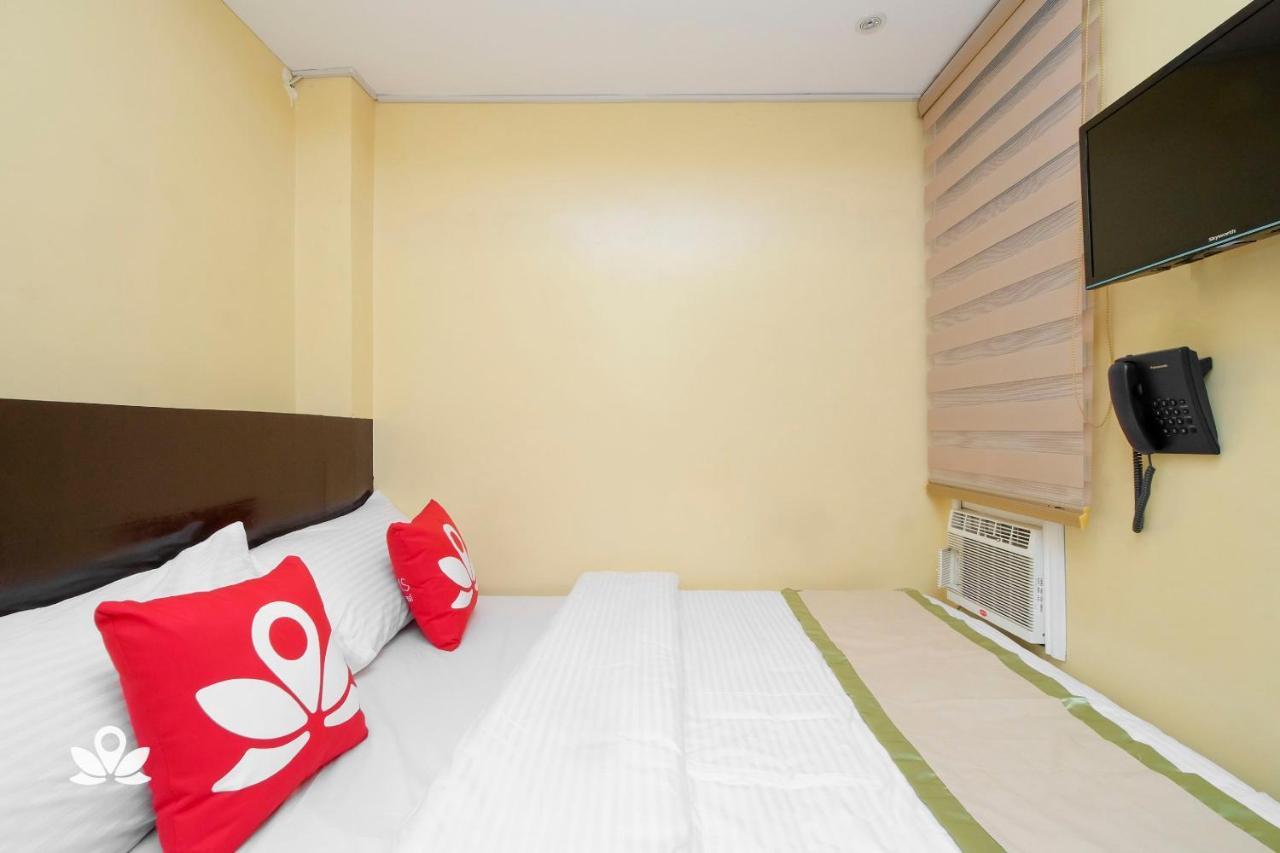 Zen Rooms Time Travellers Makati マカティ エクステリア 写真